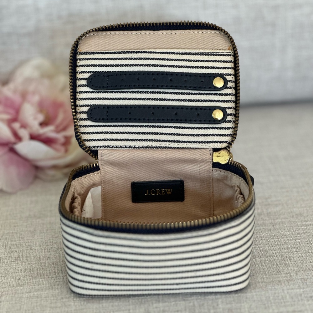 J.Crew Beige and Navy Jewelry Travel Box